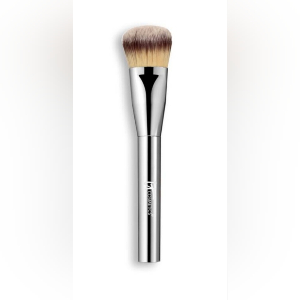 iT Cosmetics Heavenly Luxe™ Plush Paddle Foundation Brush NIP